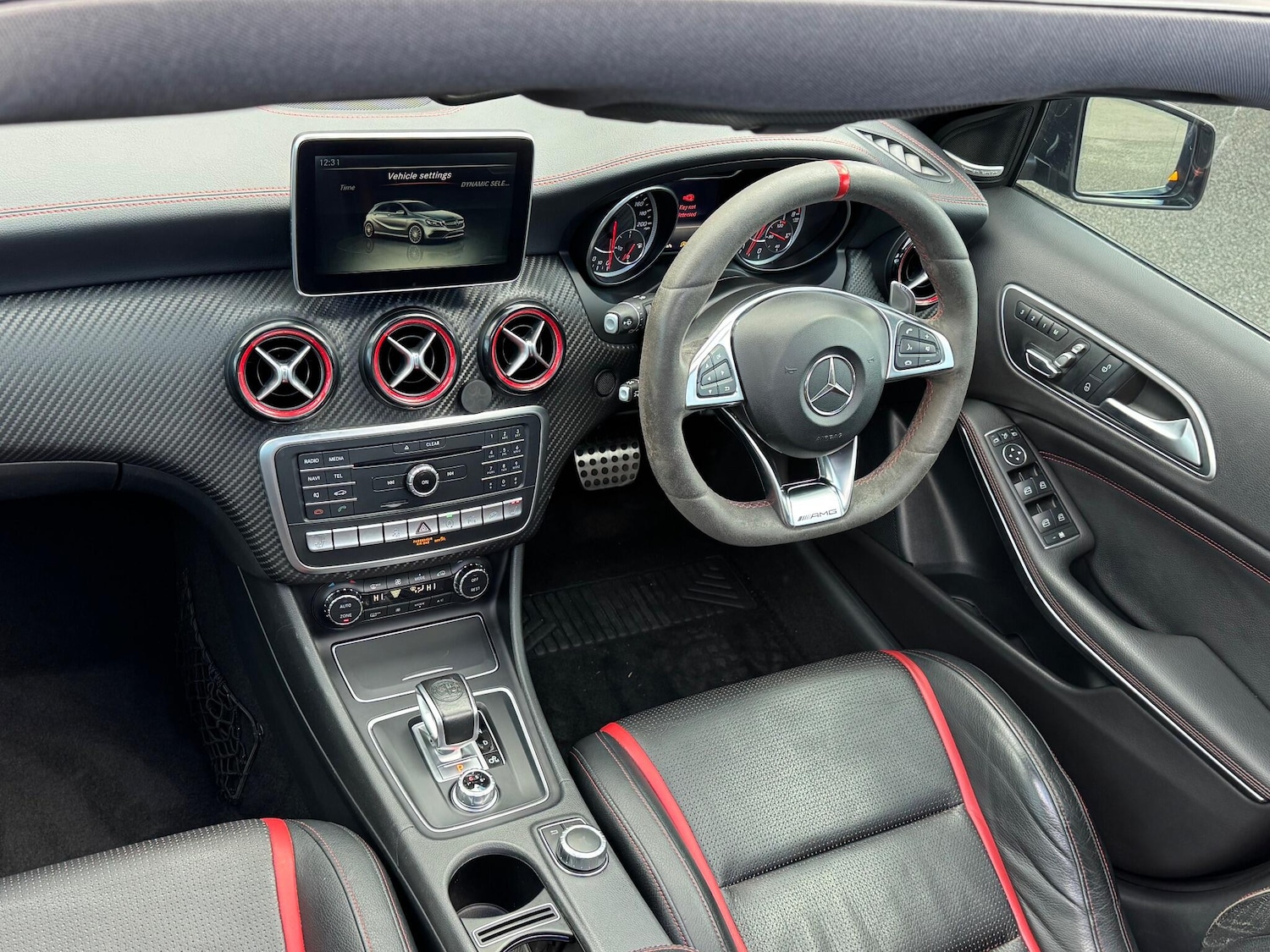 Used Mercedes-Benz A-Class 2015 for sale - 76370467: Photo 10