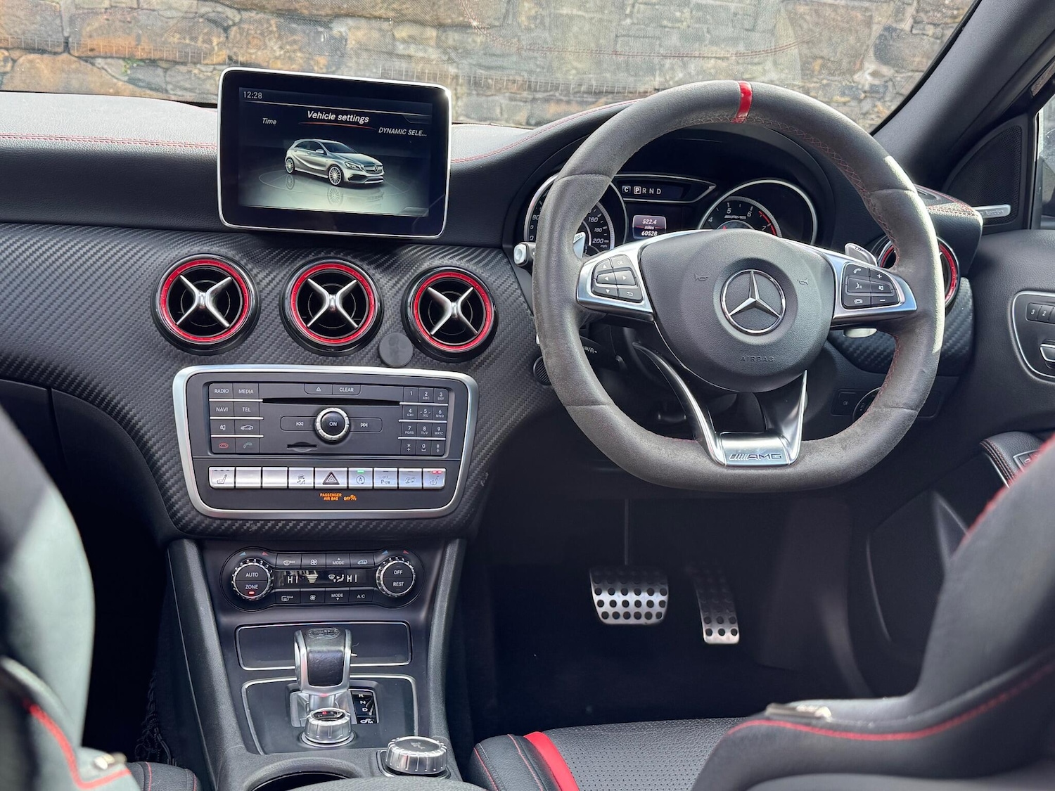Used Mercedes-Benz A-Class 2015 for sale - 76370467: Photo 26