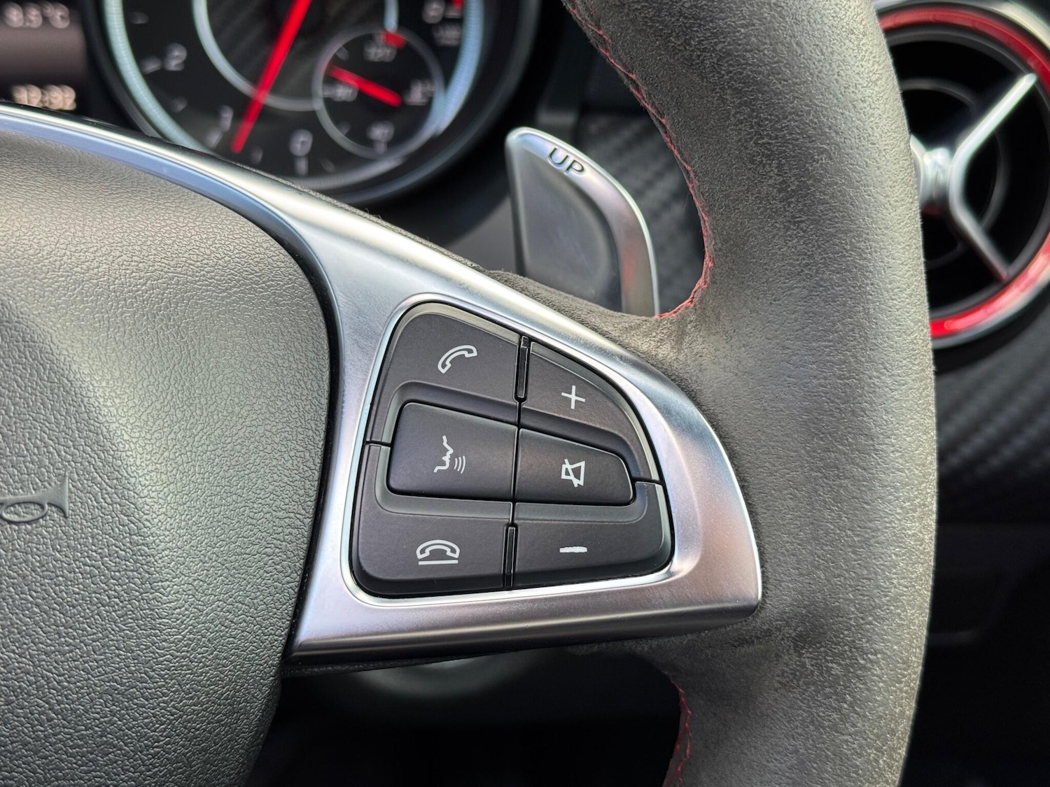 Used Mercedes-Benz A-Class 2015 for sale - 76370467: Photo 28