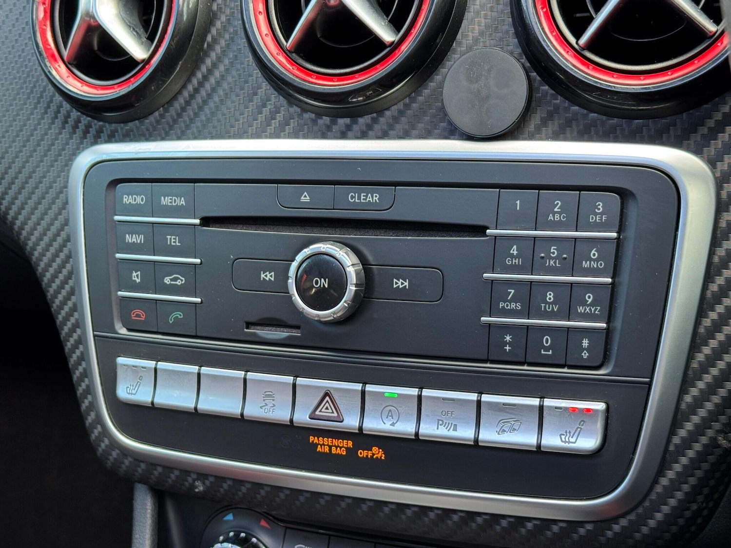 Used Mercedes-Benz A-Class 2015 for sale - 76370467: Photo 40