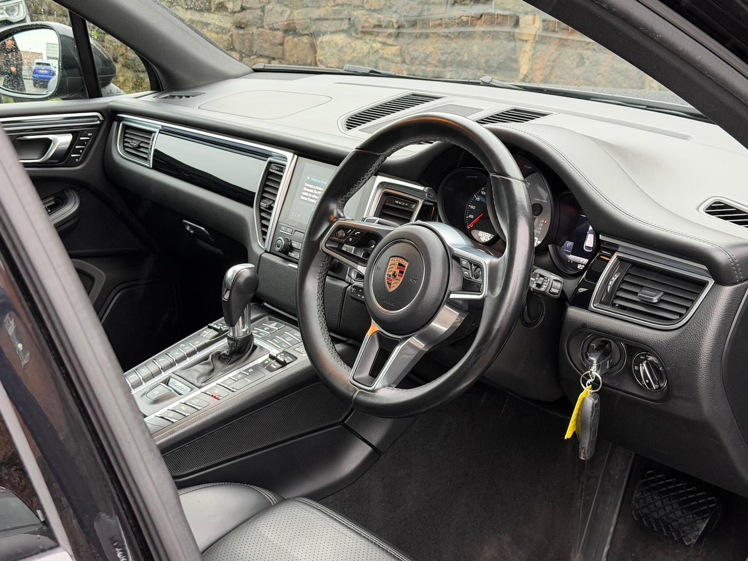 Used Porsche Macan 2017 for sale - 76990071: Photo 13