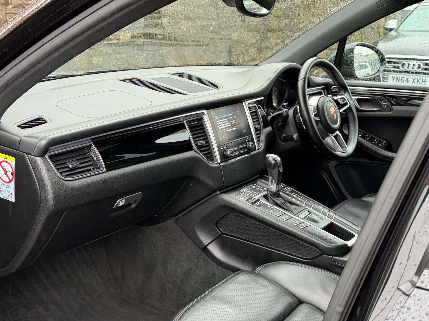 Used Porsche Macan 2017 for sale - 76990071: Photo 15