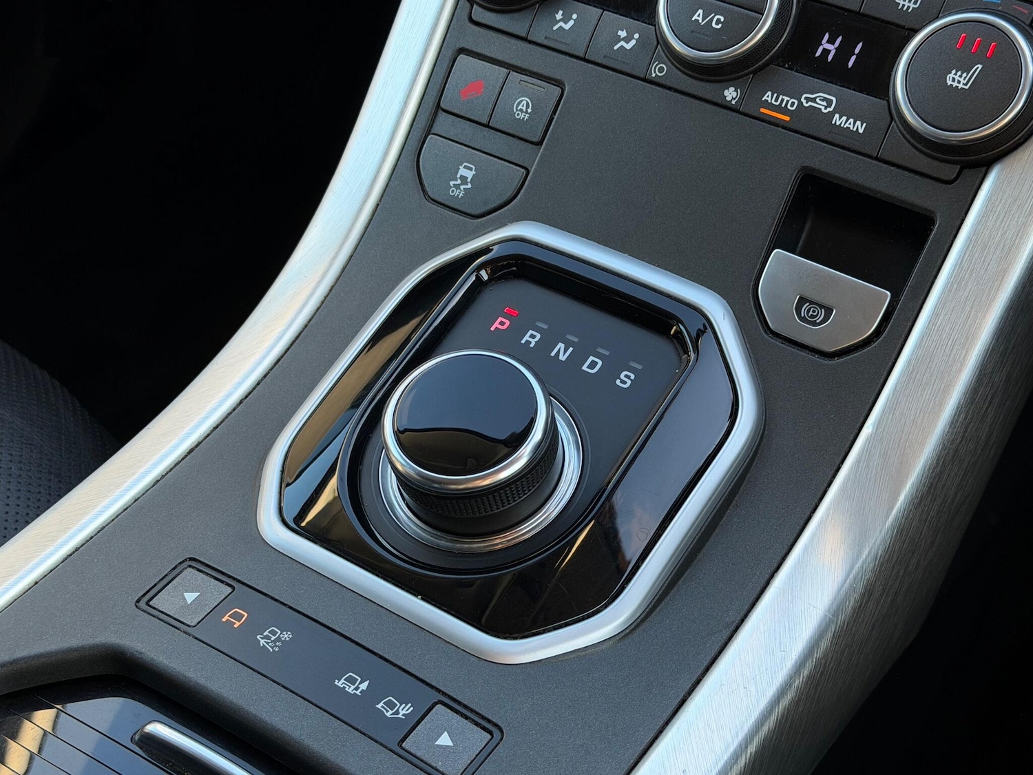 Used Land Rover Range Rover Evoque 2018 for sale - 77191695: Photo 32