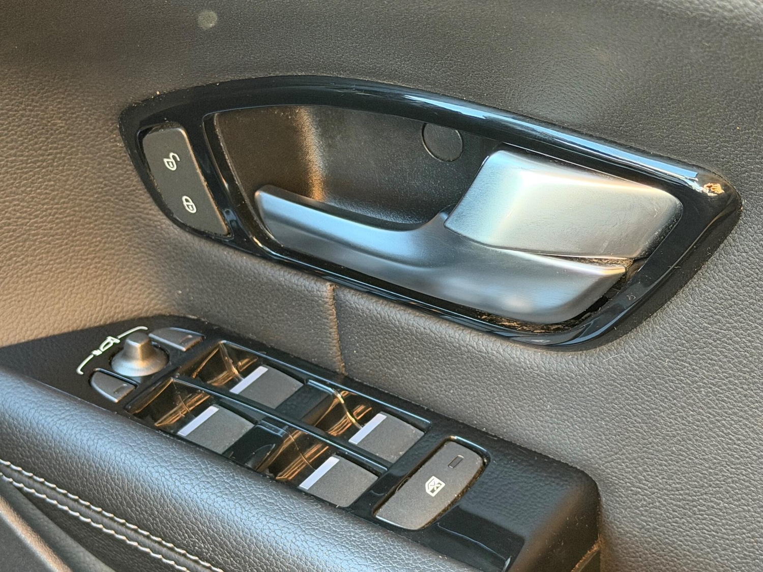 Used Land Rover Range Rover Evoque 2018 for sale - 77191695: Photo 41