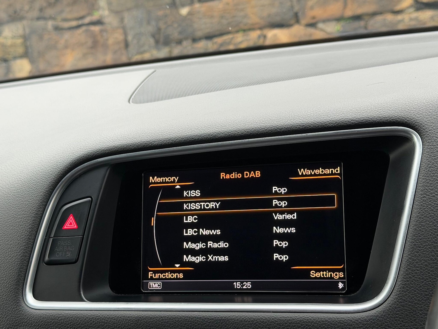 Used Audi SQ5 2015 for sale - 76380916: Photo 28