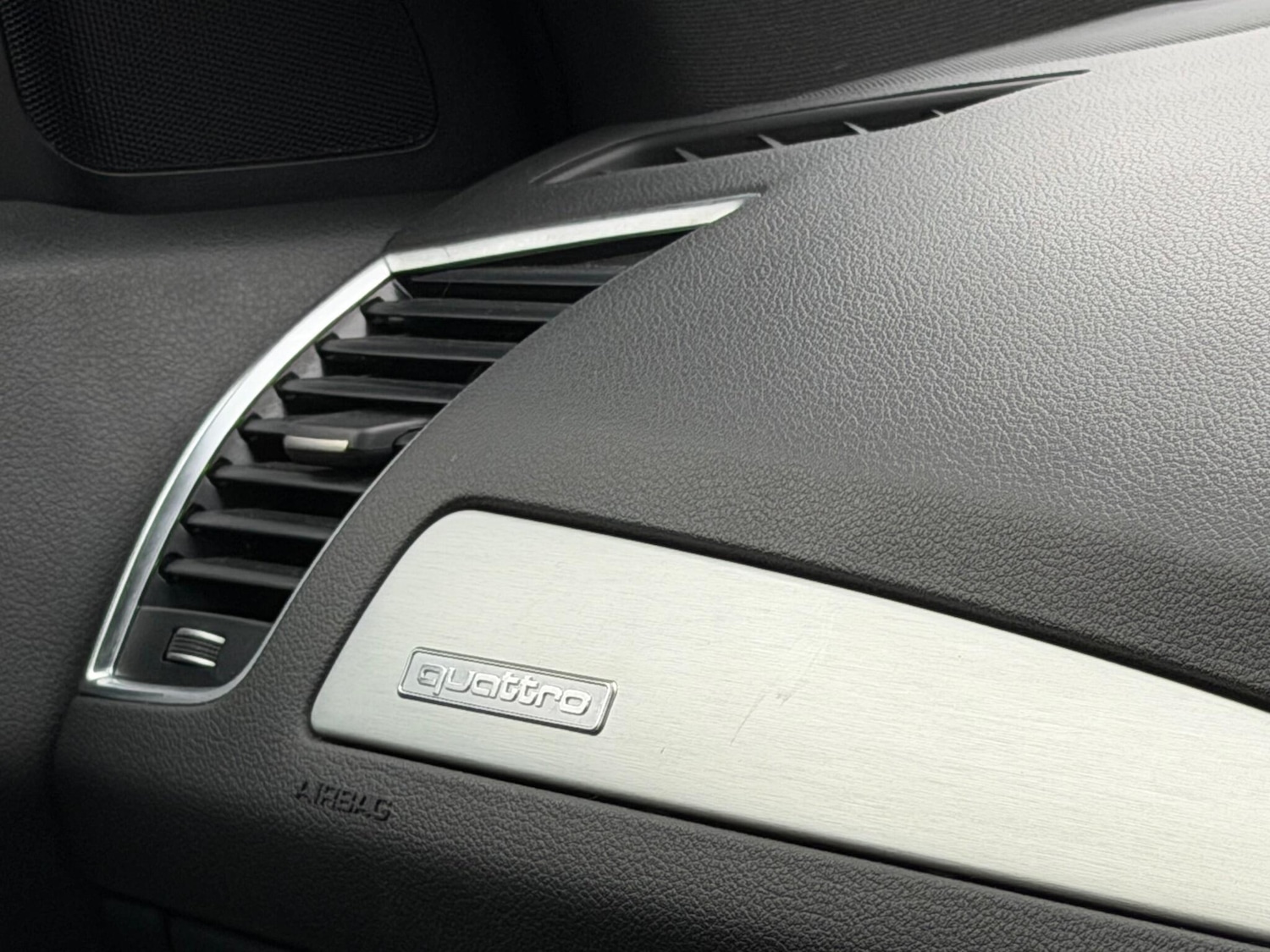 Used Audi SQ5 2015 for sale - 76380916: Photo 45