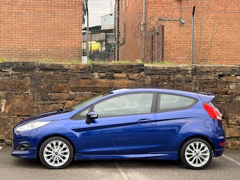 Used Ford Fiesta 2014 for sale - 76484660: Photo