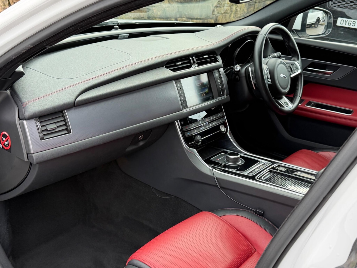 Used Jaguar XF 2017 for sale - 77400850: Photo 13