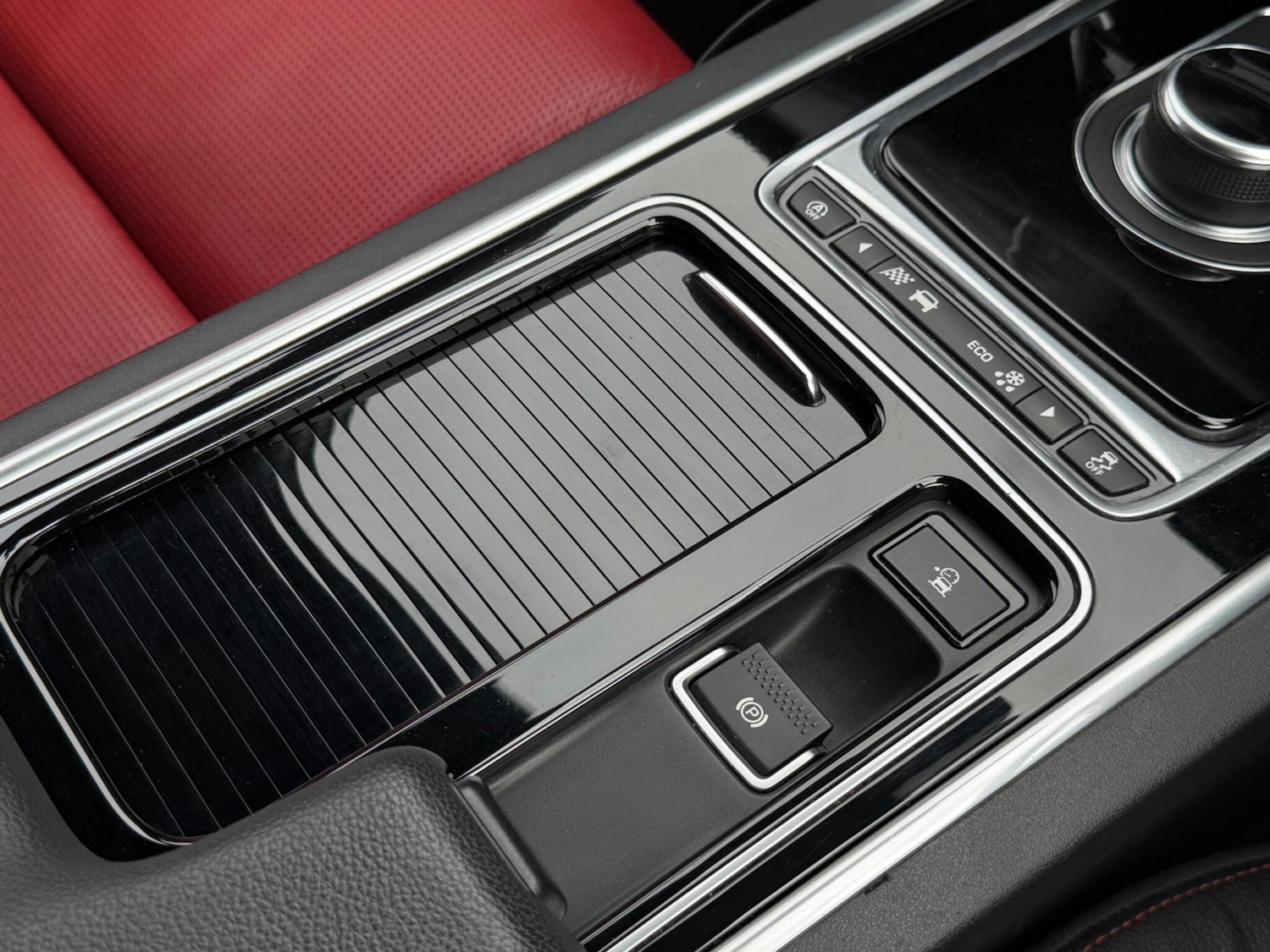 Used Jaguar XF 2017 for sale - 77400850: Photo 40