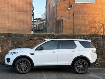 Used Land Rover Discovery Sport 2019 for sale - 78814900: Photo
