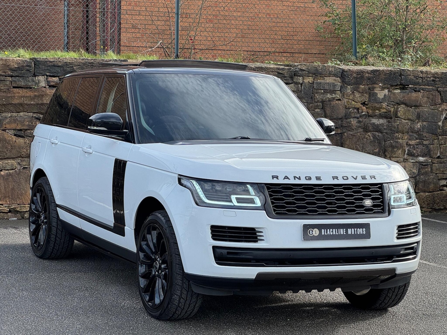 Used Land Rover Range Rover for sale - 76360983: Photo 1