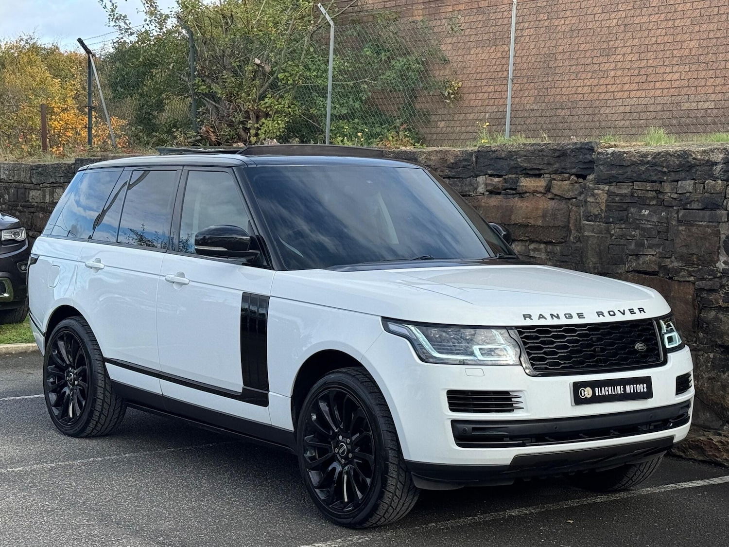 Used Land Rover Range Rover for sale - 76360983: Photo 2