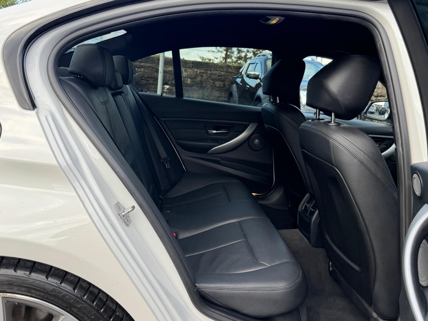 Used BMW 3 Series 2015 for sale - 76161106: Photo 19