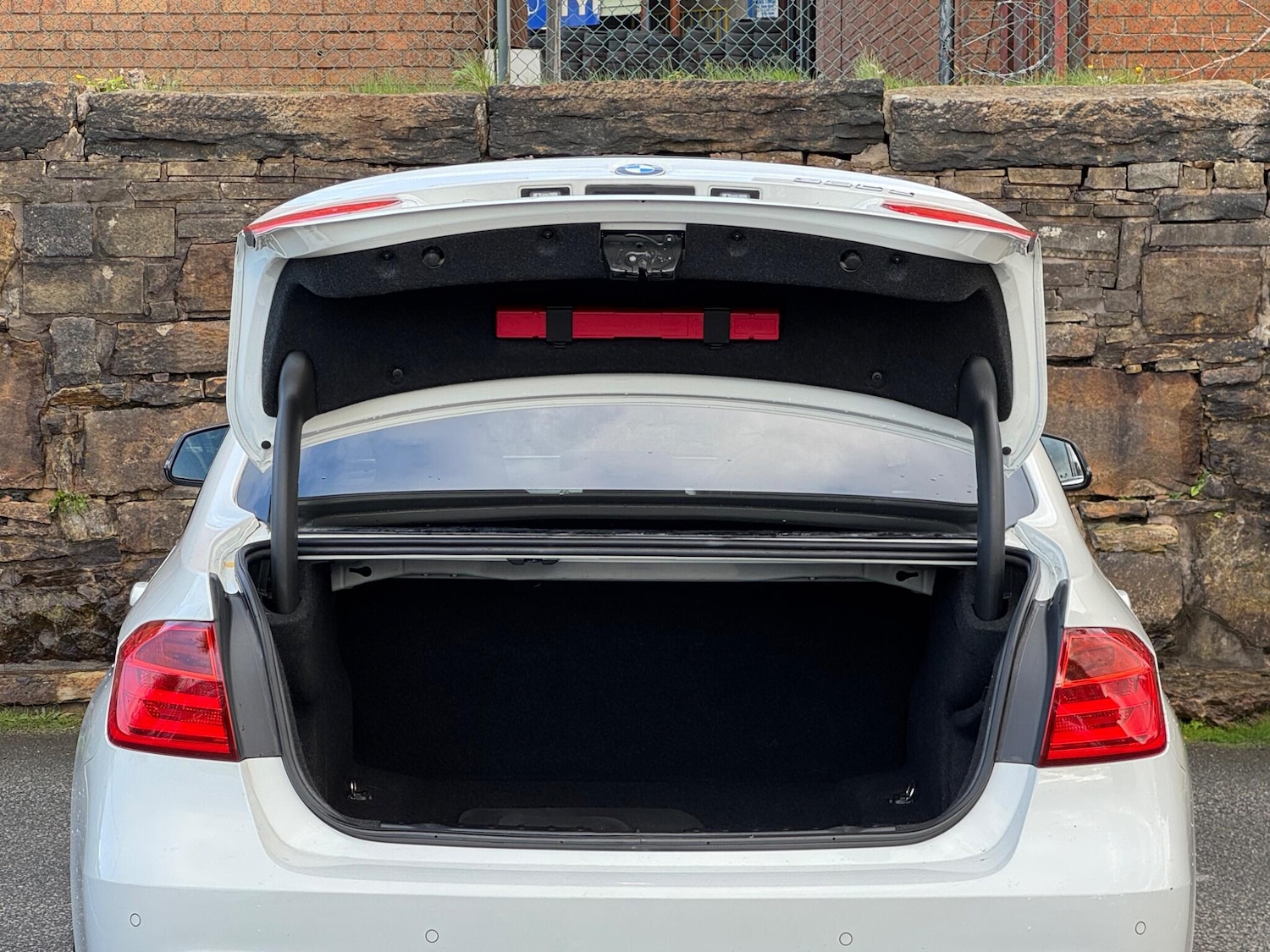 Used BMW 3 Series 2015 for sale - 76161106: Photo 21