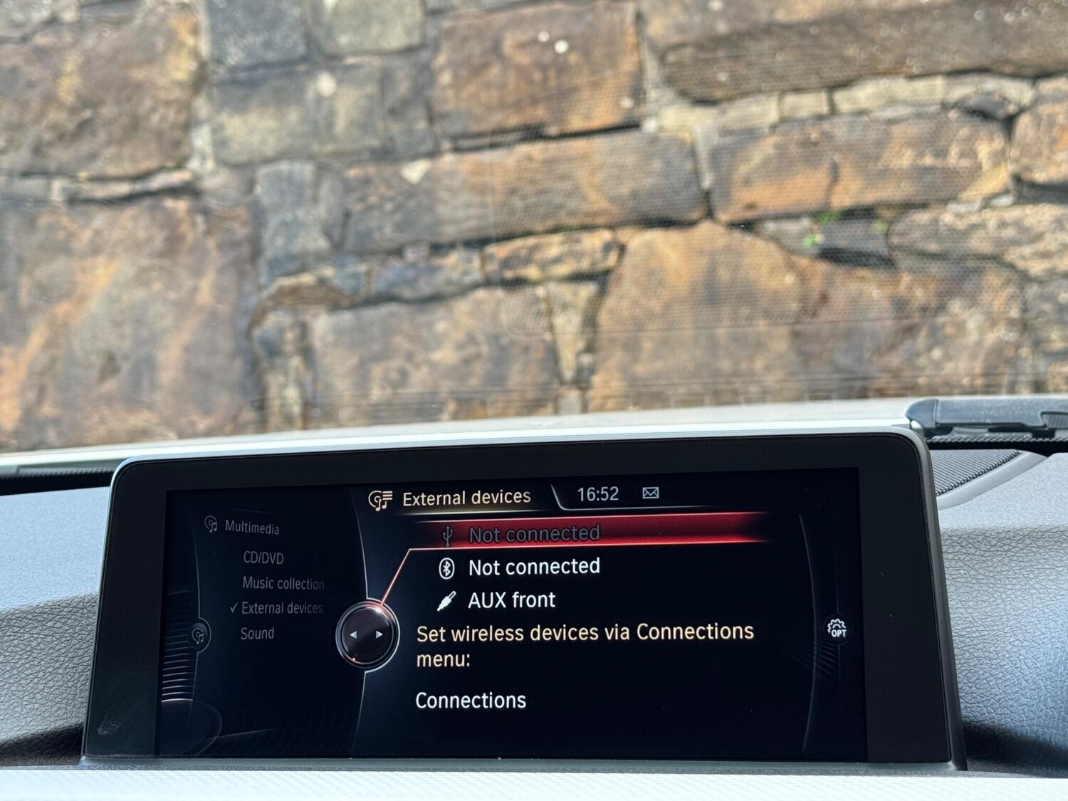 Used BMW 3 Series 2015 for sale - 76161106: Photo 30