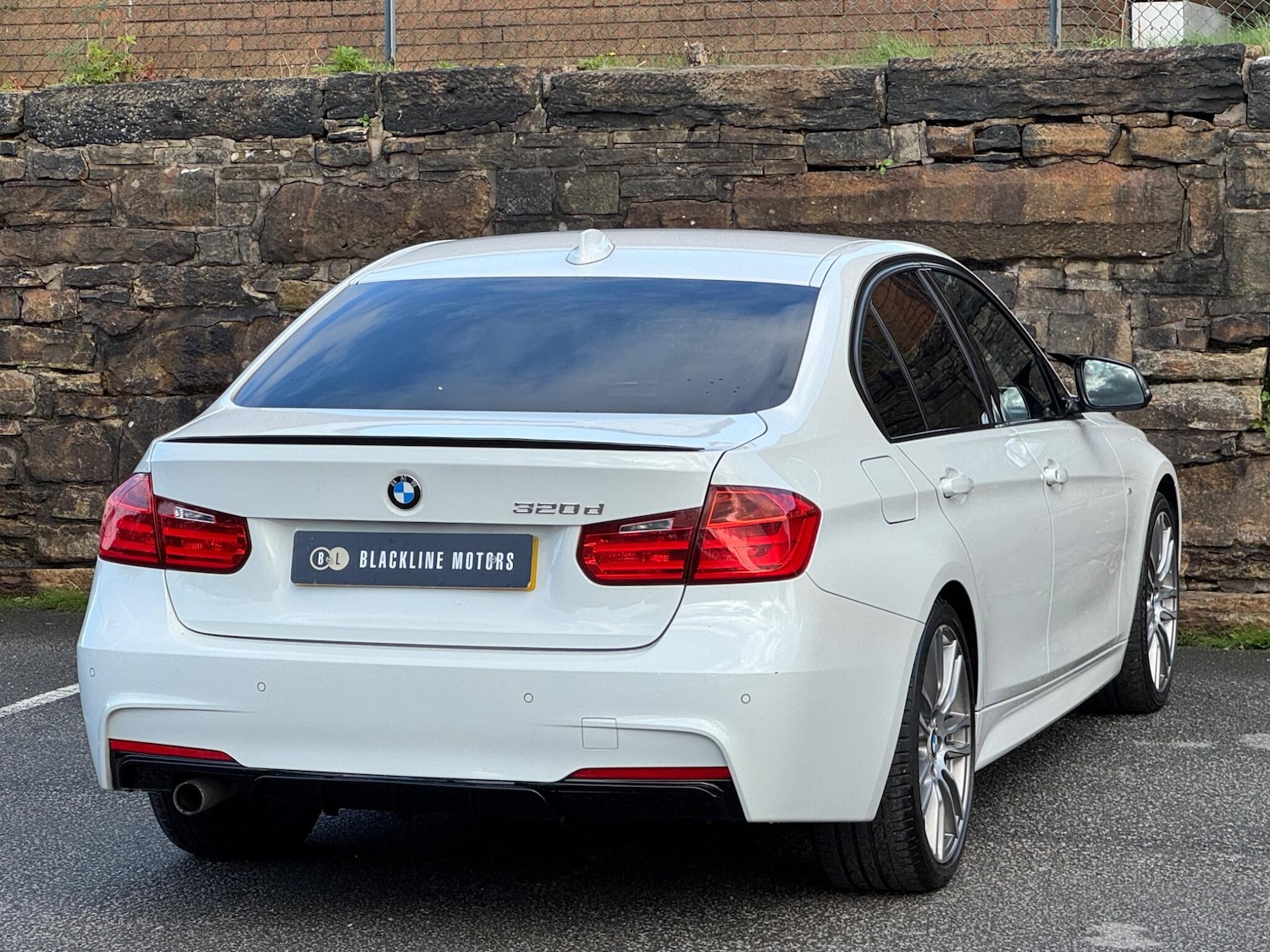 Used BMW 3 Series 2015 for sale - 76161106: Photo 7