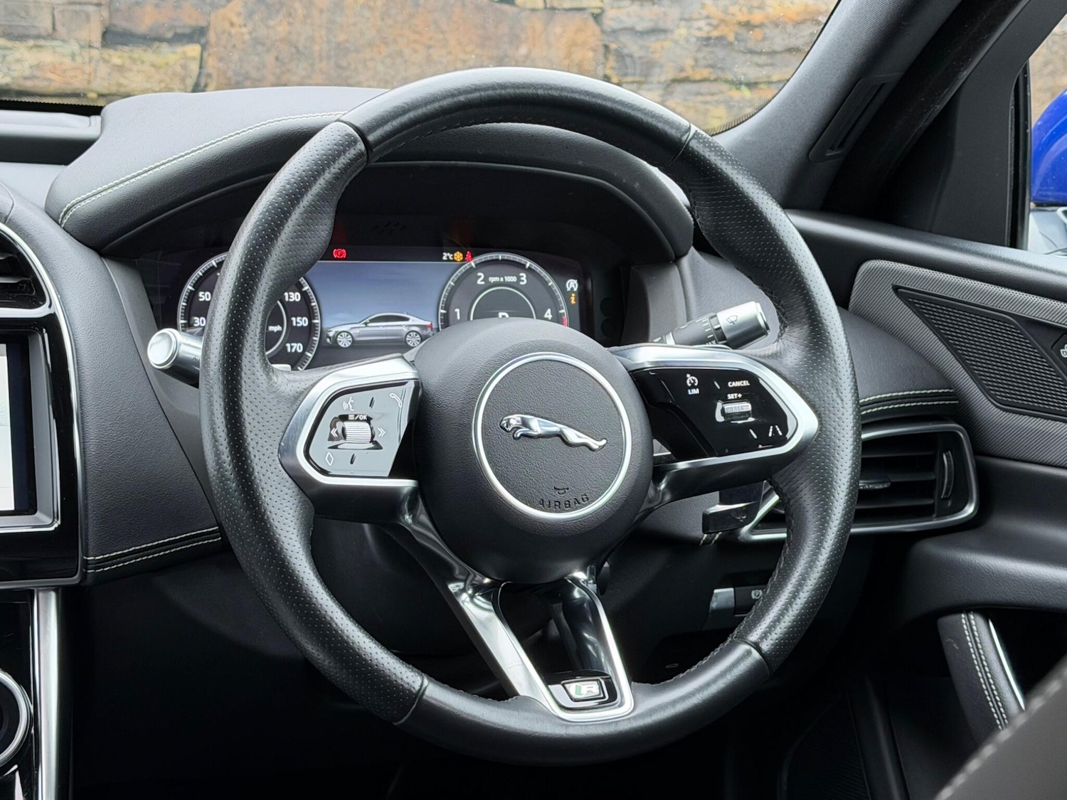 Used Jaguar XE 2020 for sale - 77511363: Photo 25