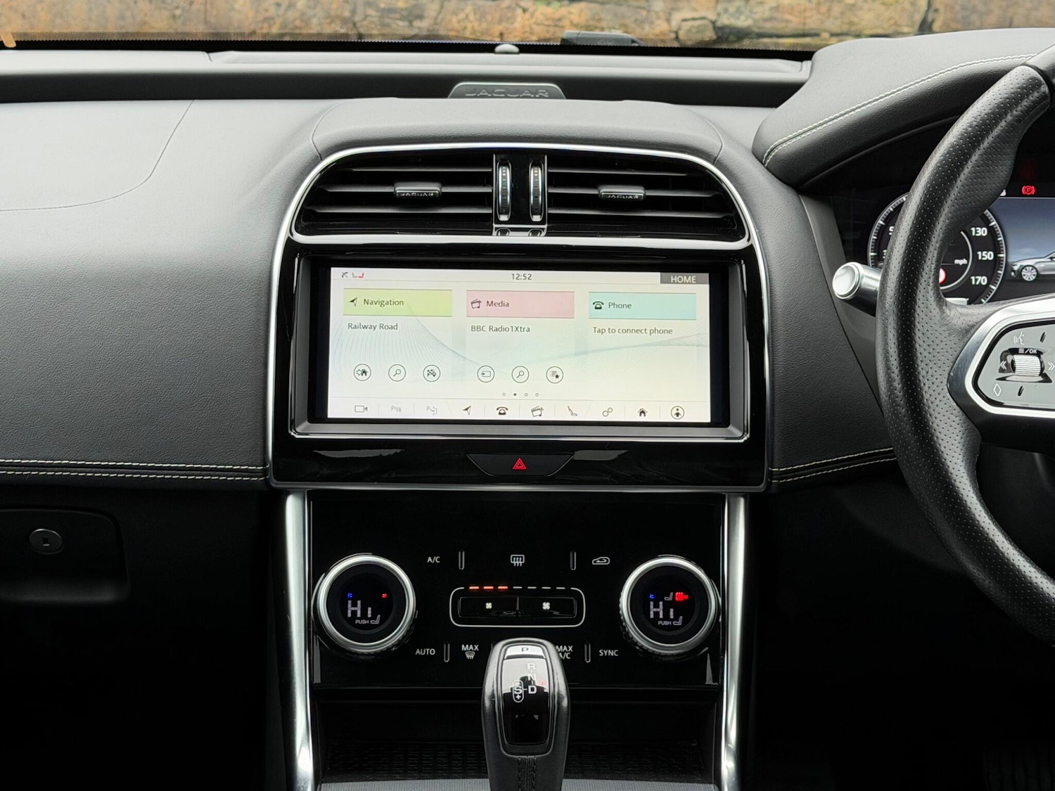 Used Jaguar XE 2020 for sale - 77511363: Photo 28