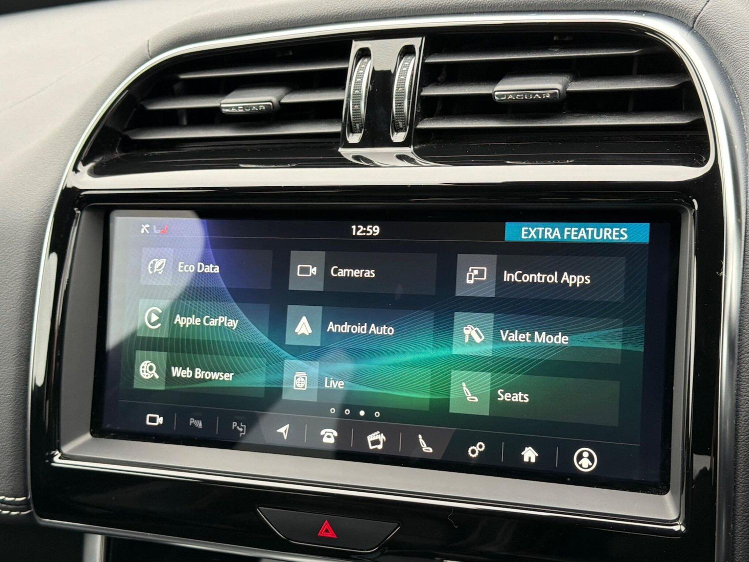 Used Jaguar XE 2020 for sale - 77511363: Photo 32