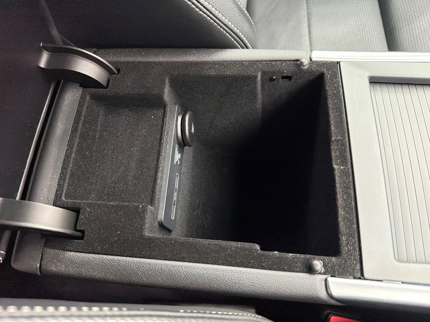 Used Jaguar XE 2020 for sale - 77511363: Photo 47