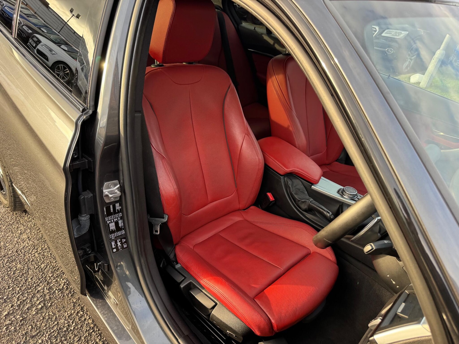 Used BMW 3 Series for sale - 76735085: Photo 17