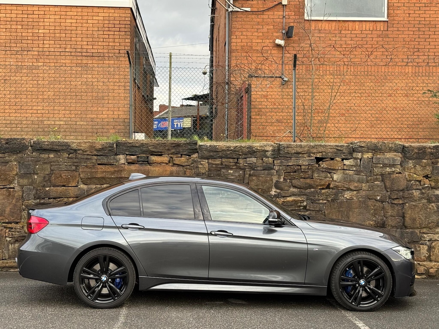 Used BMW 3 Series for sale - 76735085: Photo 8