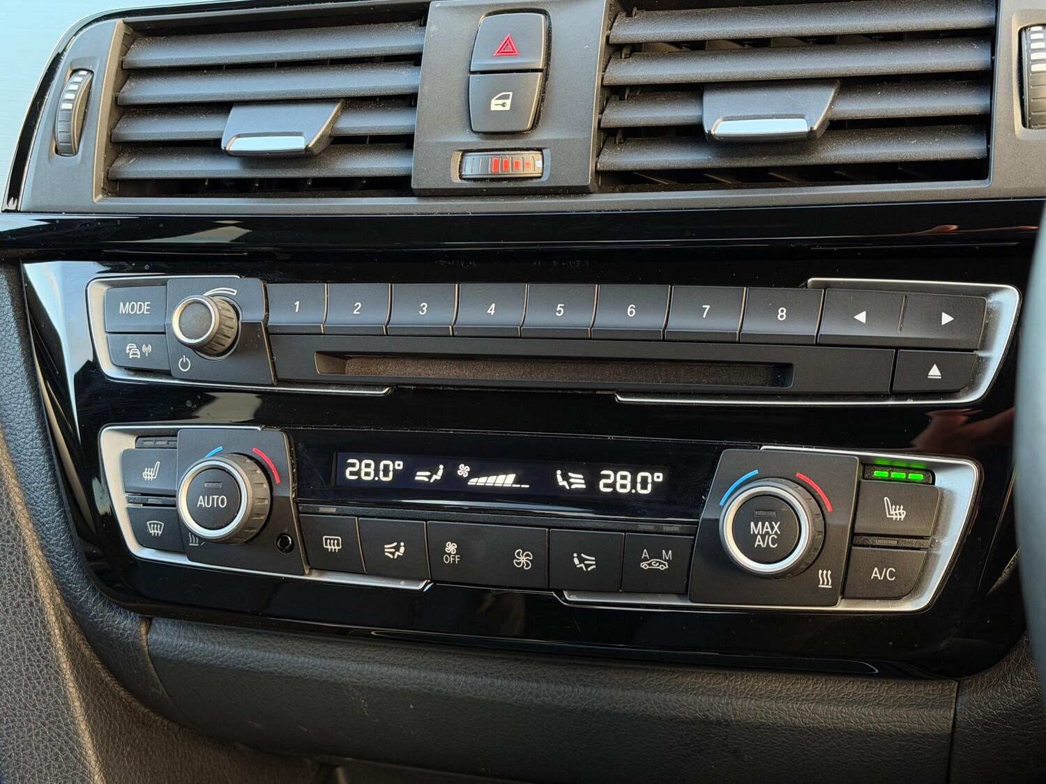 Used BMW 3 Series 2018 for sale - 77015494: Photo 35