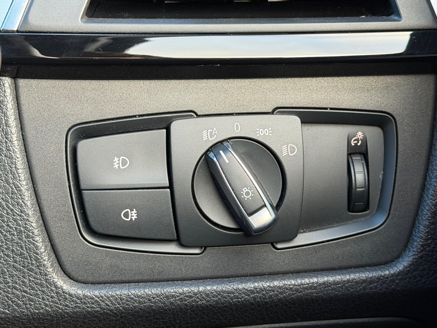 Used BMW 3 Series 2018 for sale - 77015494: Photo 45