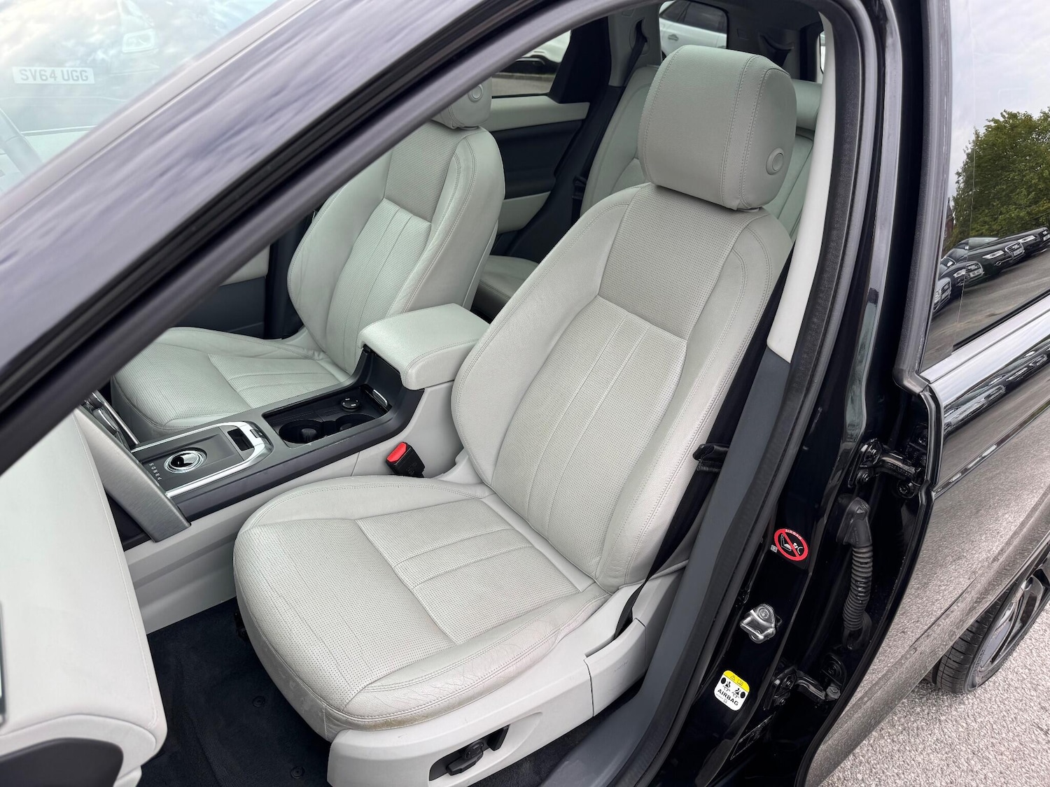 Used Land Rover Discovery Sport 2017 for sale - 76990763: Photo 18