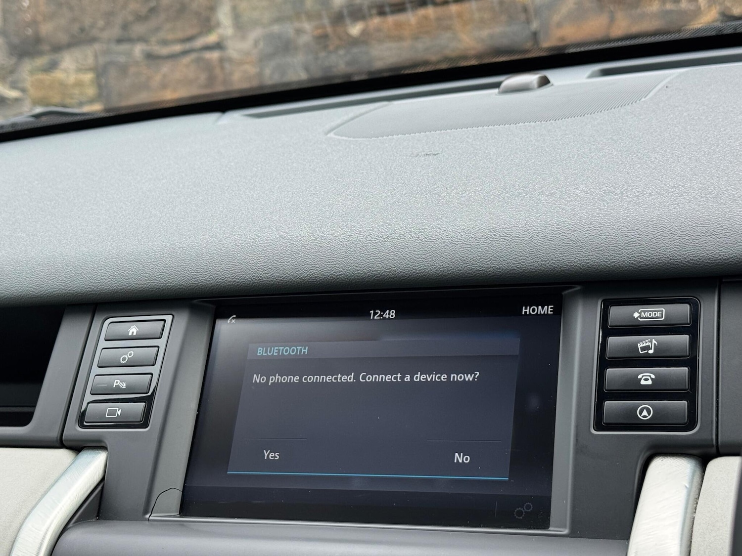 Used Land Rover Discovery Sport 2017 for sale - 76990763: Photo 32