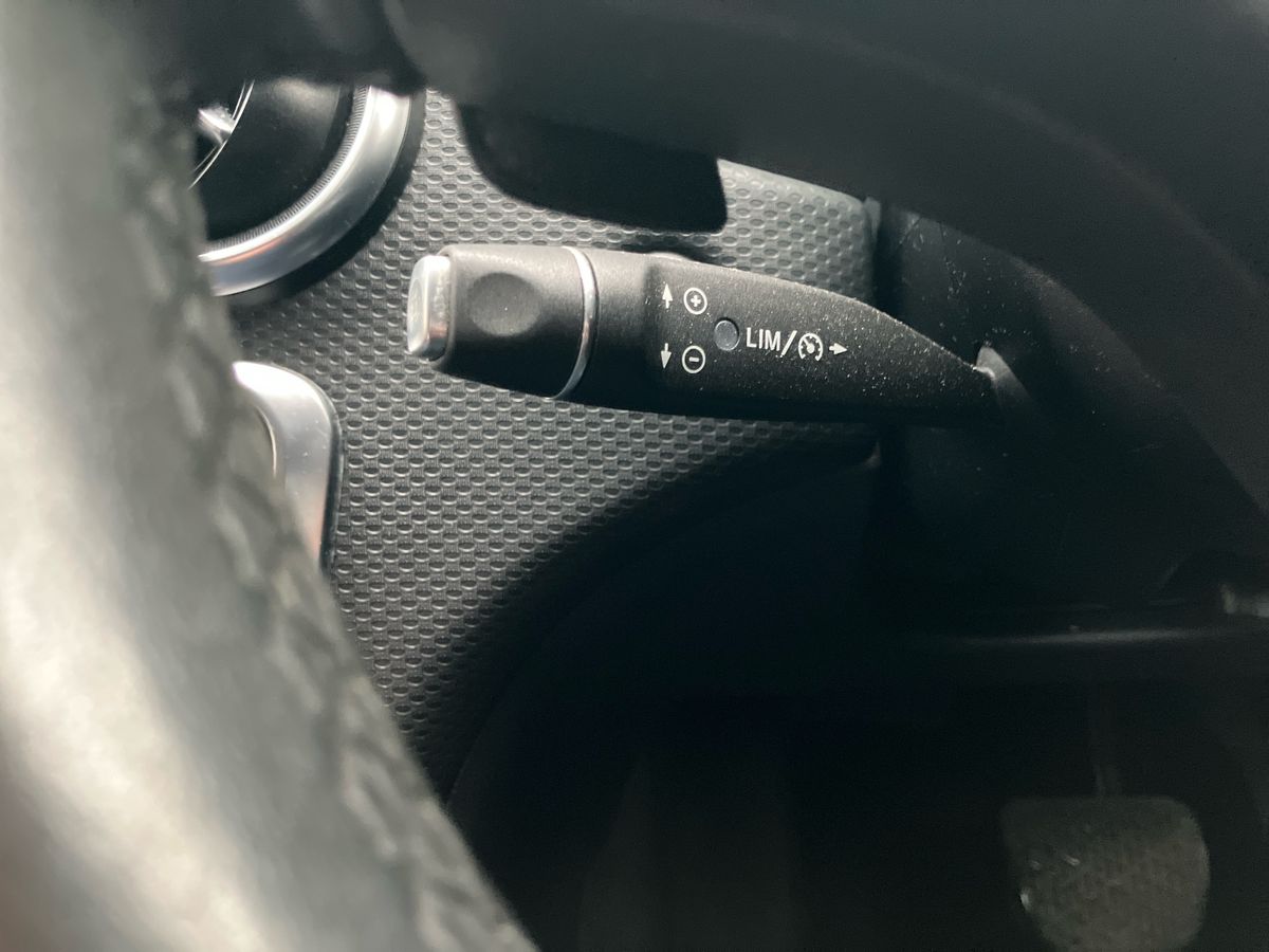 Used Mercedes-Benz A-Class 2017 for sale - 76817862: Photo 28