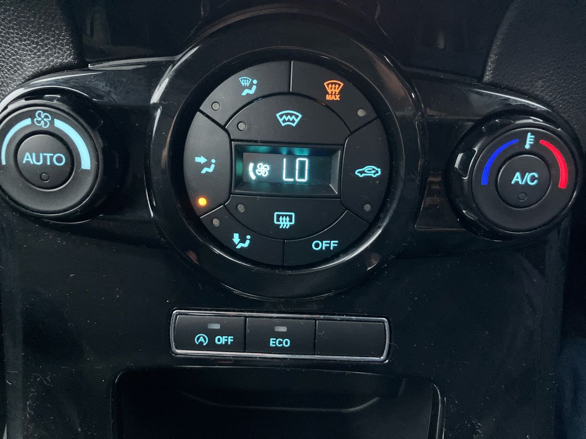 Used Ford Fiesta 2017 for sale - 77042734: Photo 30