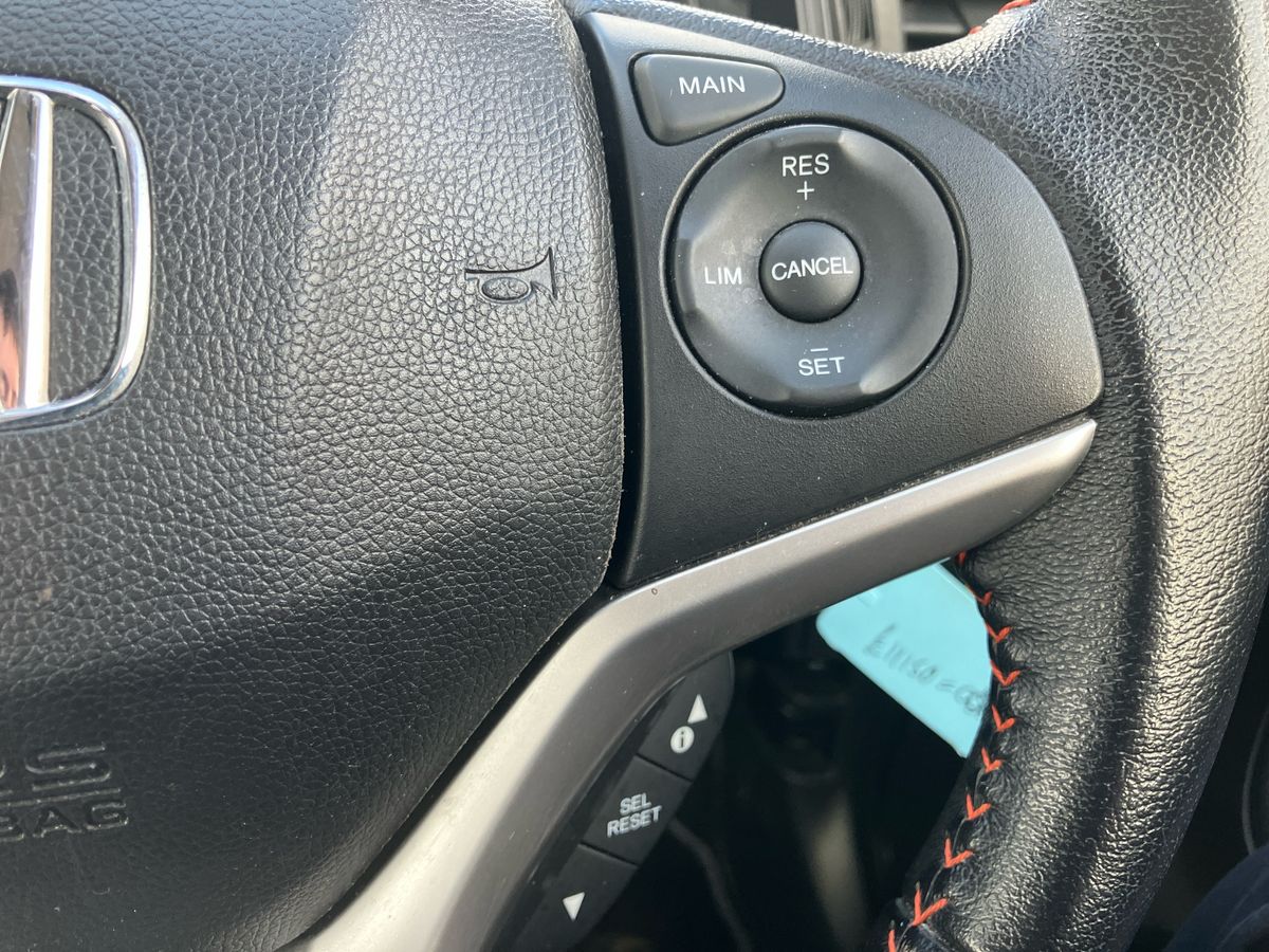 Used Honda Jazz 2018 for sale - 78042128: Photo 33