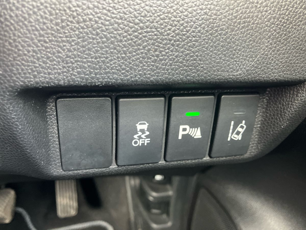 Used Honda Jazz 2018 for sale - 78042128: Photo 34