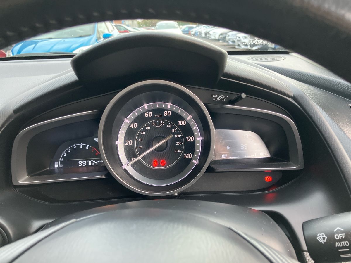 Used Mazda Mazda2 2015 for sale - 76888682: Photo 20