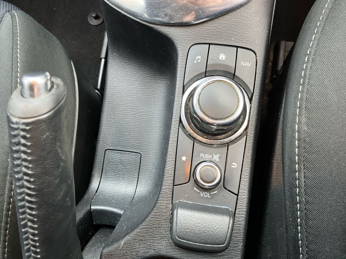 Used Mazda Mazda2 2015 for sale - 76888682: Photo 30