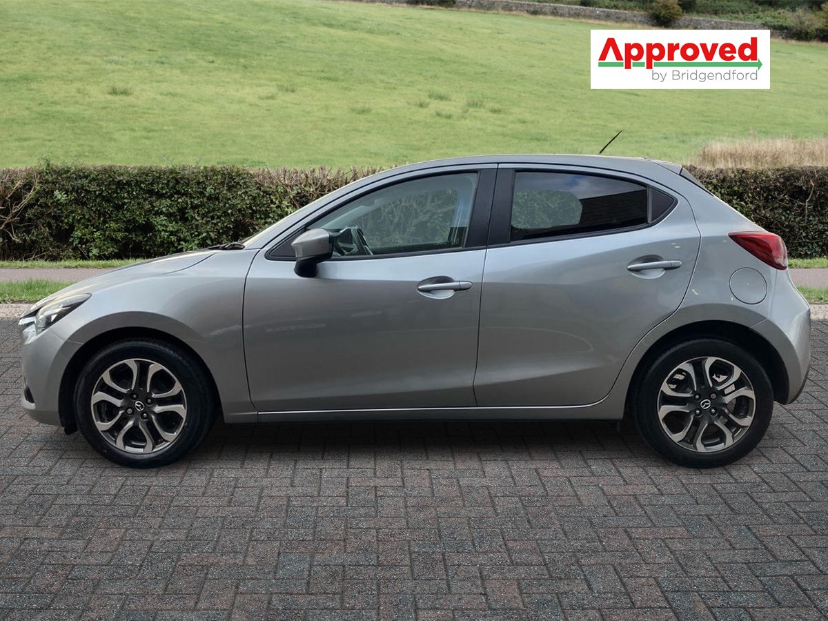 Used Mazda Mazda2 2015 for sale - 76888682: Photo 8