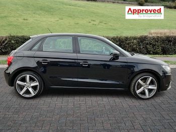 Used Audi A1 2013 for sale - 76140039: Photo 2