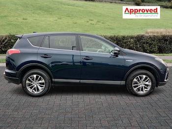 Used Toyota RAV4 2017 for sale - 78239489: Photo