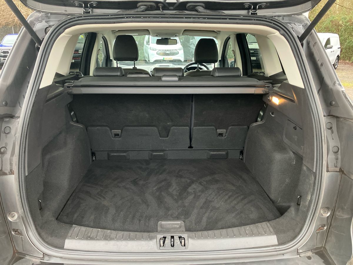 Used Ford Kuga 2019 for sale - 77232077: Photo 25