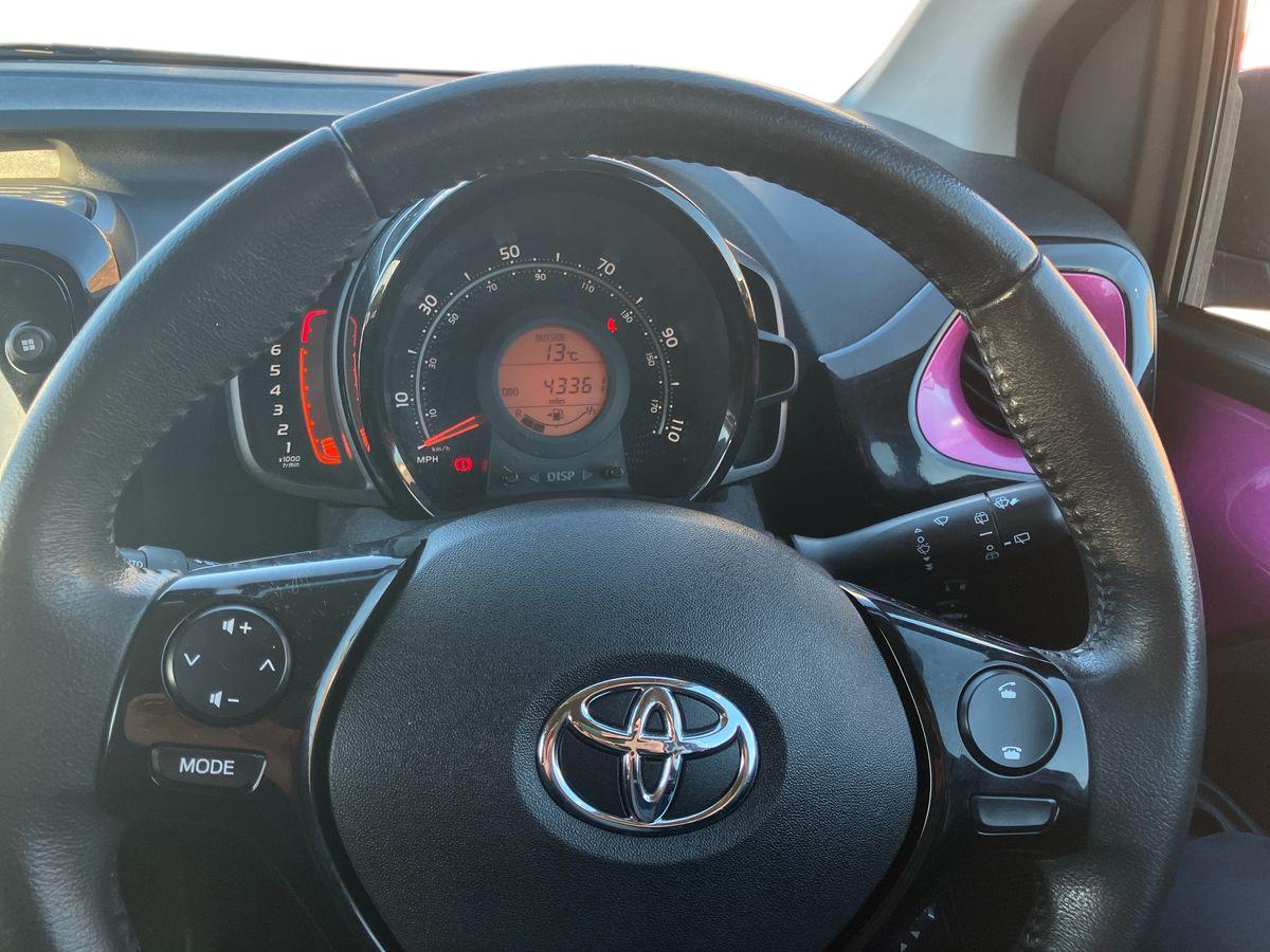 Used Toyota AYGO 2018 for sale - 76580160: Photo 19