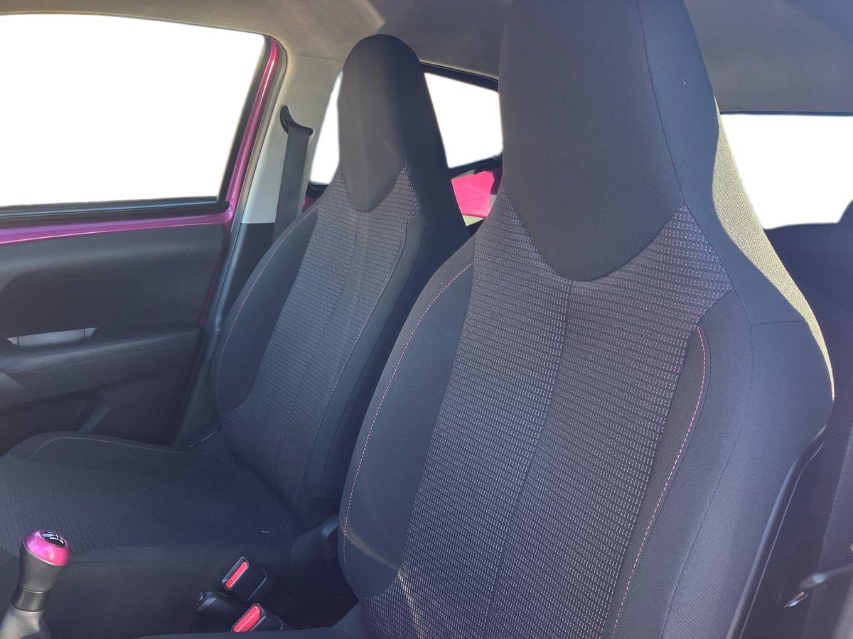 Used Toyota AYGO 2018 for sale - 76580160: Photo 23