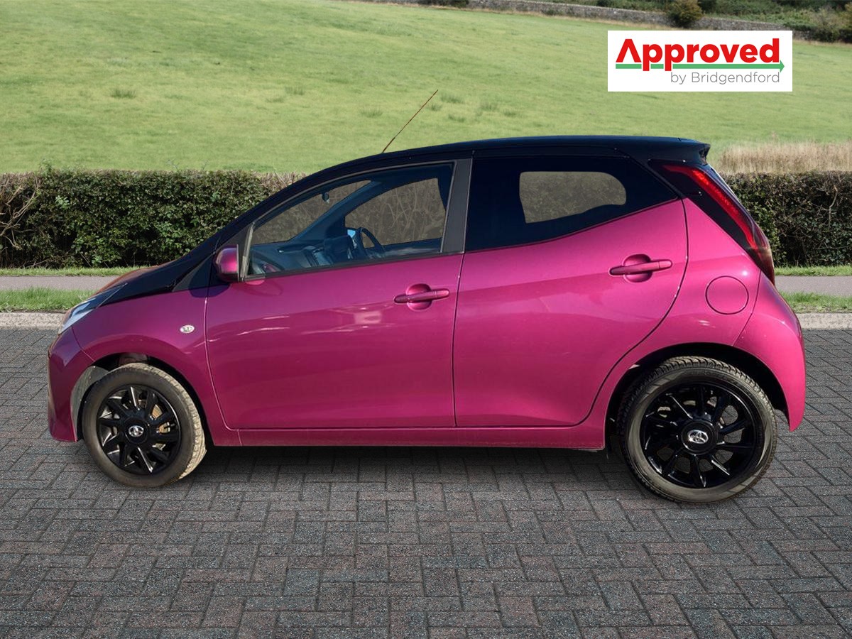 Used Toyota AYGO 2018 for sale - 76580160: Photo 8