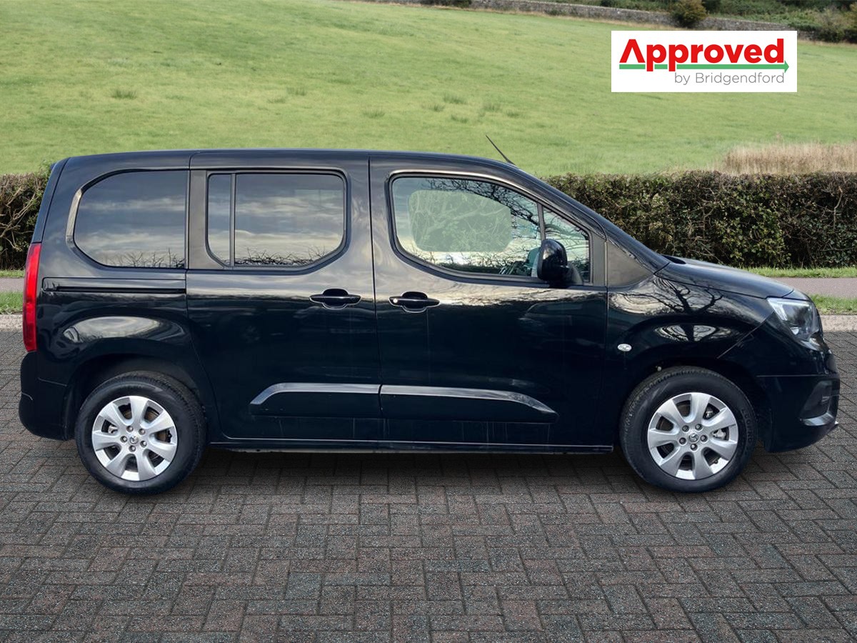 Used Vauxhall Combo Life 2021 for sale - 77461833: Photo 2