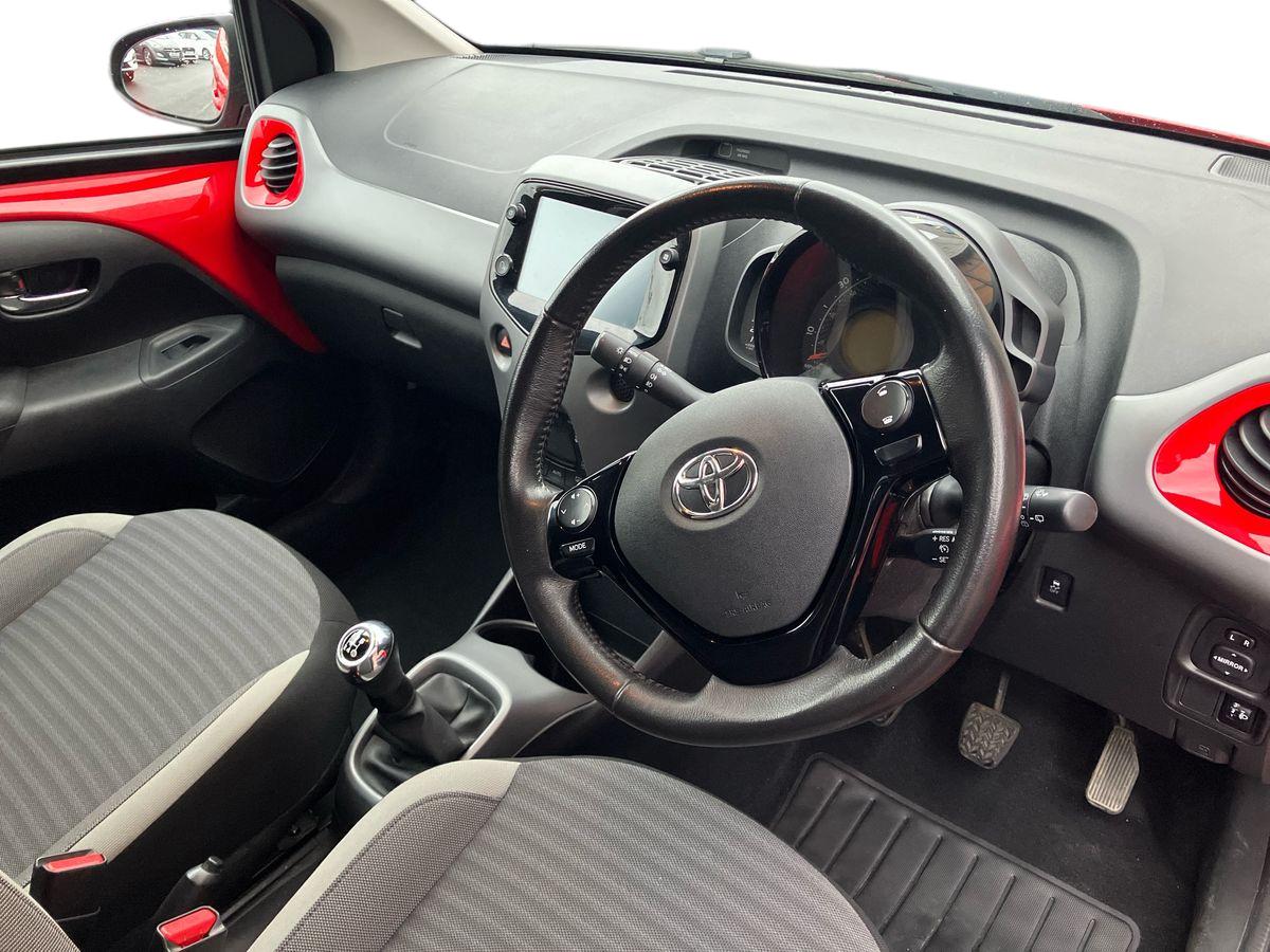 Used Toyota AYGO 2019 for sale - 76507434: Photo 14