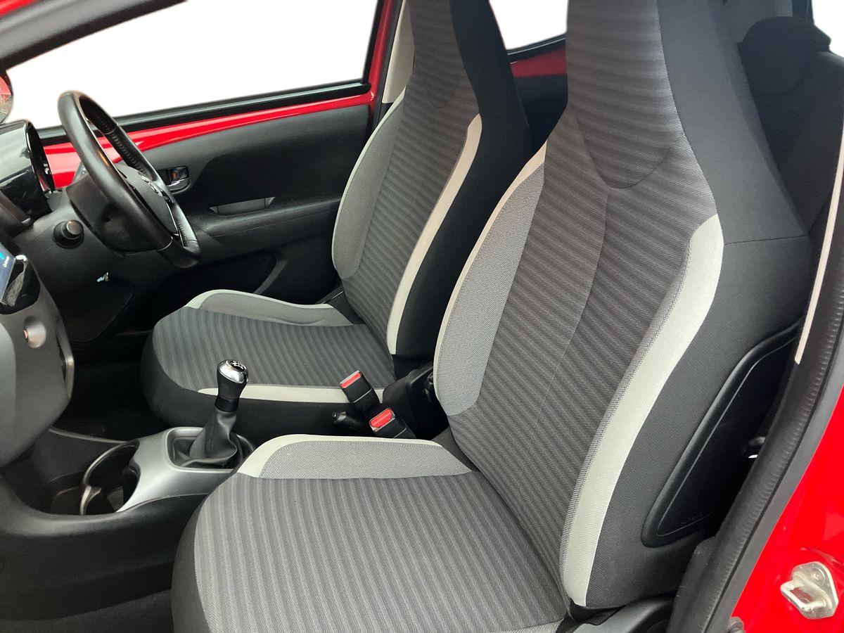 Used Toyota AYGO 2019 for sale - 76507434: Photo 23