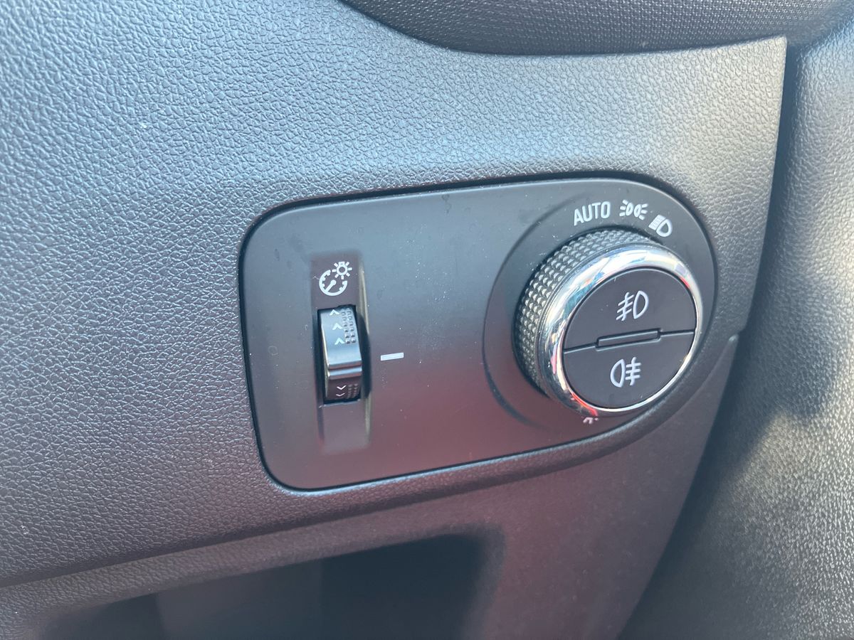 Used Vauxhall Crossland 2021 for sale - 77717931: Photo 31