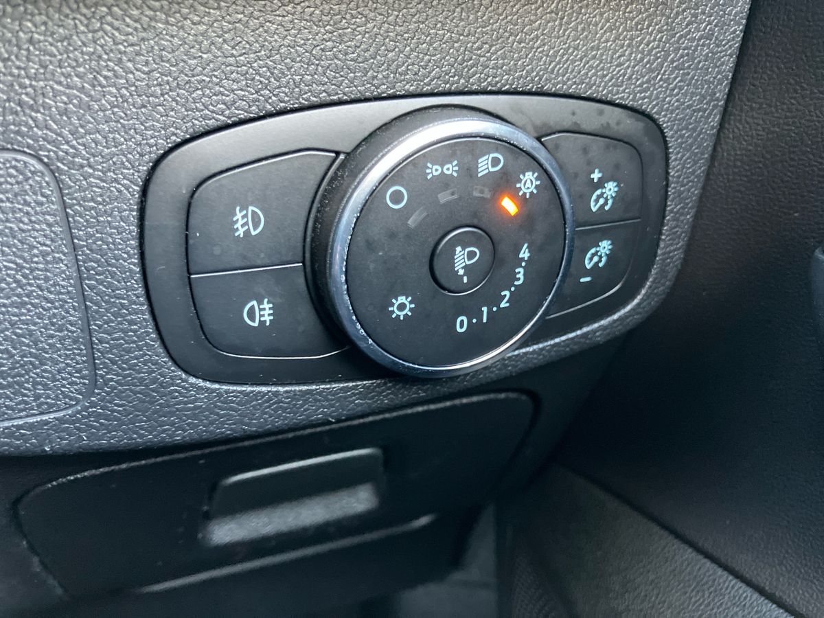 Used Ford Focus 2018 for sale - 76615142: Photo 32