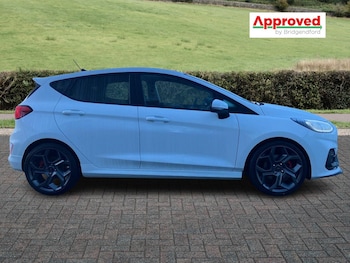 Used Ford Fiesta 2023 for sale - 77010547: Photo