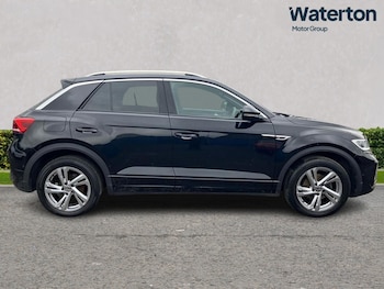 Used Volkswagen T-Roc 2022 for sale - 79602642: Photo